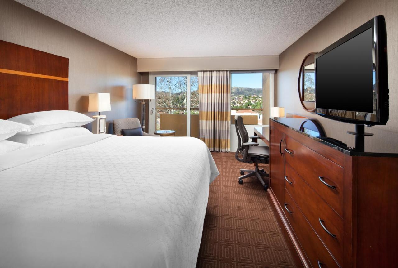 Sheraton Agoura Hills Hotel Dış mekan fotoğraf