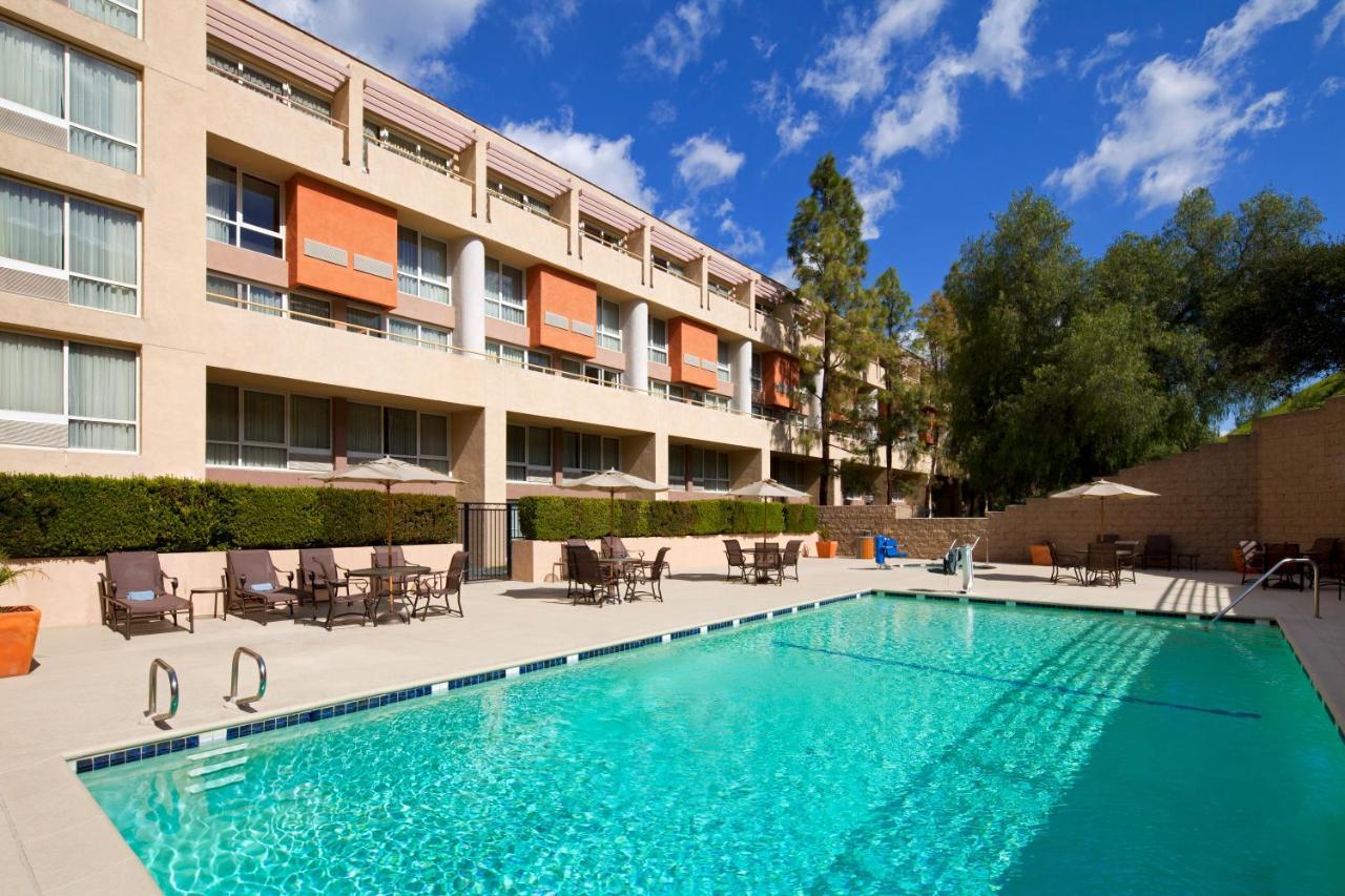 Sheraton Agoura Hills Hotel Dış mekan fotoğraf